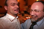 Rolf-J�rgen (�SilverSeven�) und Peter (�peterpaul�) legen einen flotten Tanz aufs Parkett
