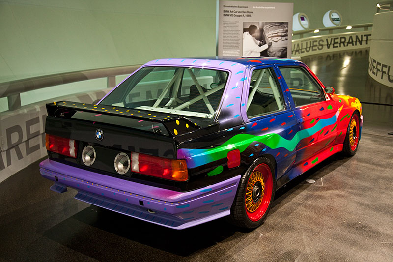 BMW M3 Art Car von Ken Done im BMW Museum in München