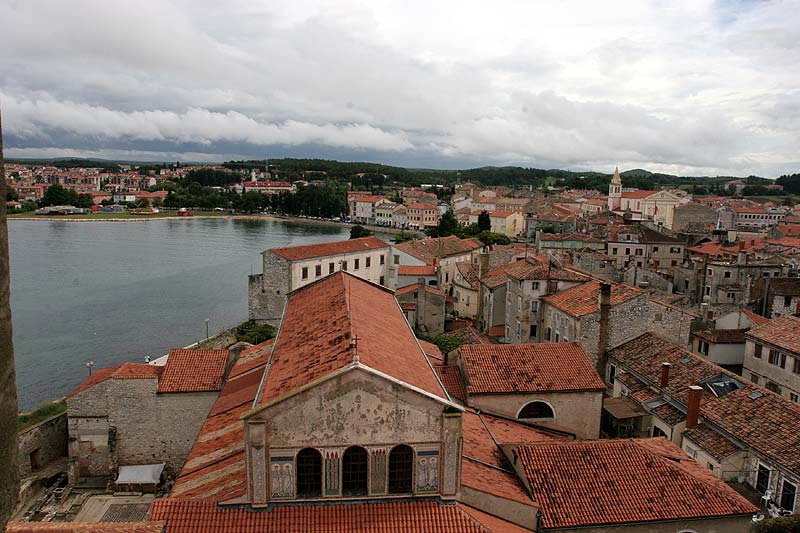 Blick von der Basilica von Euphrasius auf Porec