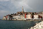 Blick vom Hafen auf Rovinj