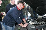 Roland (RolandDV) hat sein Notebook ans Auto angeschlossen