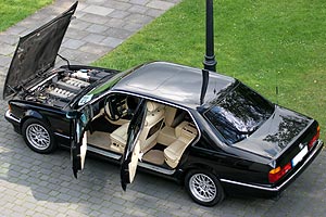 ein Highlight des Tages: der BMW L7 (Modell E32) von Lars (LK730)