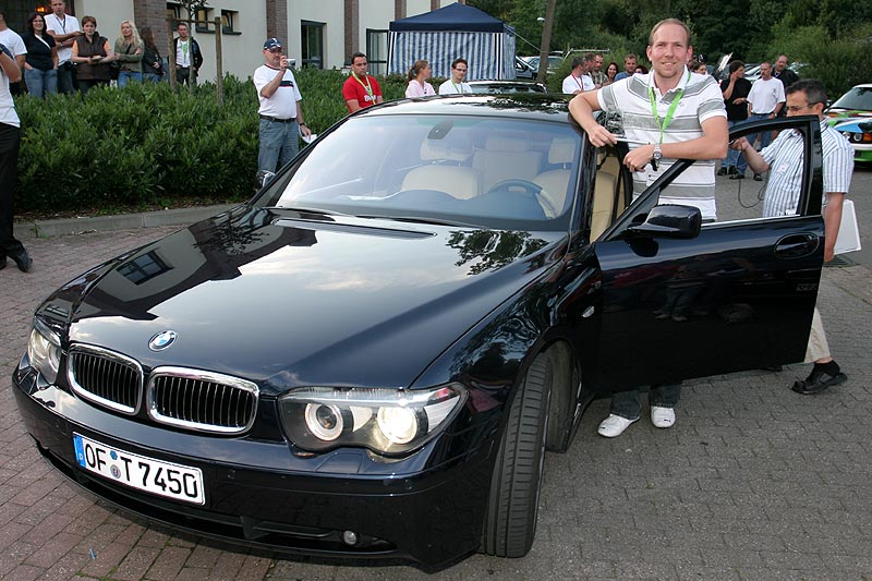 Thorsten (TSteigerwald) mit seinem prmierten BMW 745i mit Yachtline-Individual-Ausstattung