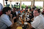 auf der Terrasse des Caf del Sol: Andreas (VollNormal, vorne links) und Peter (peterpaul, v. r.)