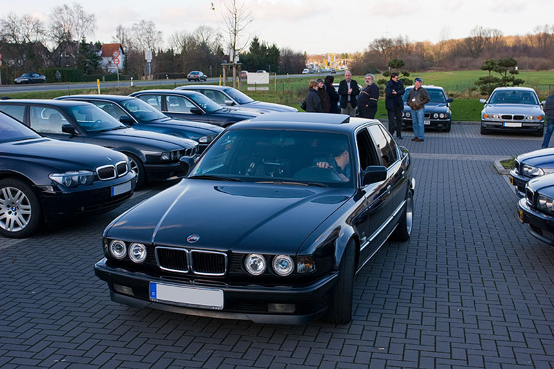 BMW 730i V8 (E32)