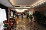 Eingangsfoyer im Hotel Continental am Gardasee