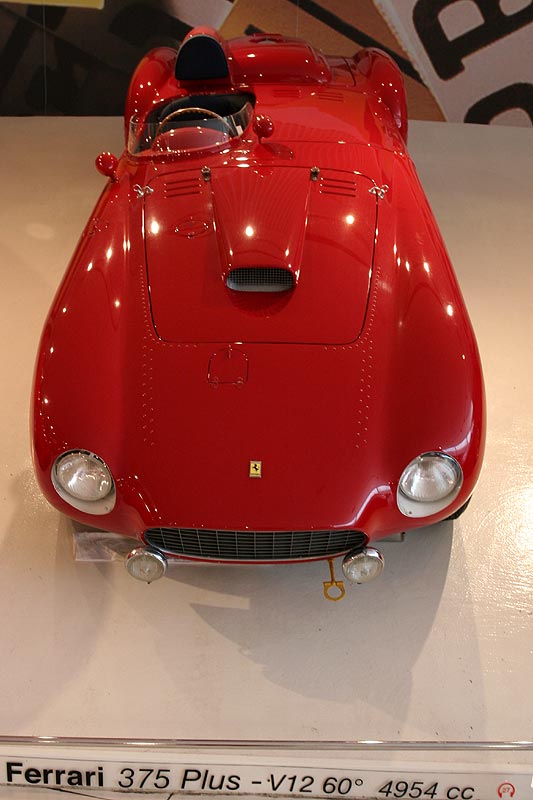 Ferrari 375 Plus, V12-Motor, 4.954 cccm