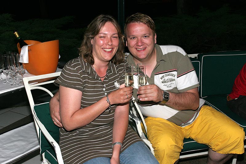 Manuela und Christian (draindriver), abends auf der Hotel-Terrasse