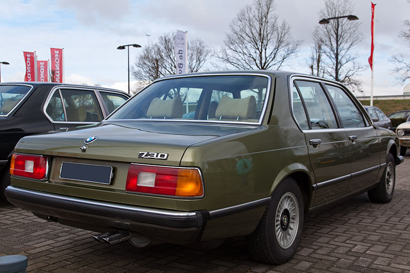 BMW 730 (Modell E23), Heckansicht