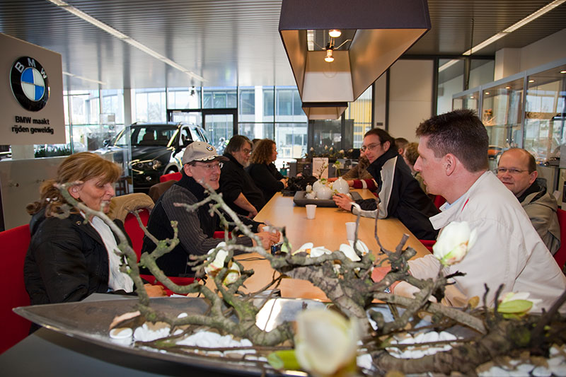 7-forum.com Mitglieder im BMW Autohaus Ekris in Veenendaal 