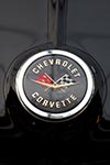 Corvette Logo auf der Motorhaube