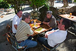 gemütliche Runde im Café/Restaurant Lochmühle am Nachmittag