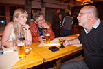 Viola ('*Phoebe*'), Harry ('DVD-Rookie') und Jean-Marie ('Speltz') am Abend in der Festscheune