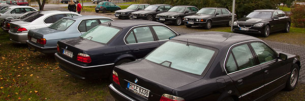 BMW 7er Parkplatz in Hildesheim am Café del Sol