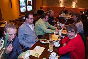 Stammtischrunde im Café del Sol in Hildesheim