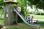 die Kinder der Teilnehmer nutzten den nahegelegenen Spielplatz