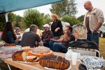 reichliches Kuchenbuffet auf dem 7-forum.com Stand: viele Teilnehmer spendeten Kuchen, so dass dieser kostenlos verteilt werden konnte