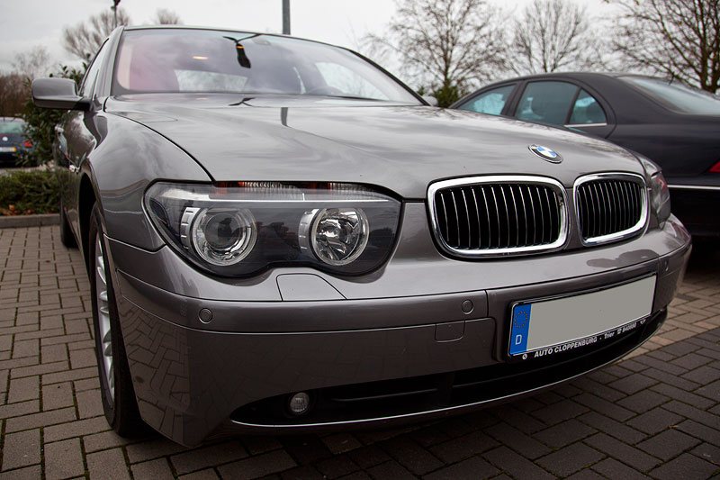 der neue BMW 745i (E65) von Ralf ('MetalOpa') auf dem Stammtisch-Parkplatz in Castrop-Rauxel