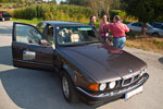 BMW 750i (E32) von Martin ('abus', links) und Martina, mit Peter ('peterpaul', rechts)