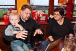 Stefan ('Jippie') mit Sohn Leonhard und Renate ('Renate') 