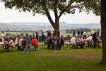 7-forum.com Jahrestreffen 2012: Teilnehmer im Biergarten an der Burg Stettenfels