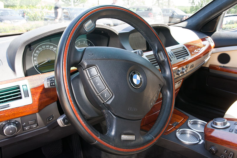 Cockpit mit BMW Individual Lenkrad im BMW 740Li Individual von Hendrik ('Hendrikseven')