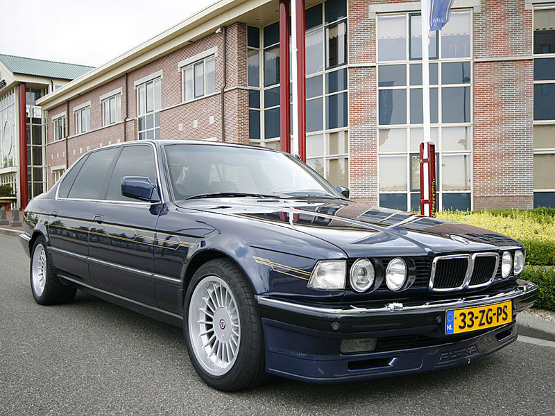 Es muss nicht immer Shadowline sein: Chromschmuck passt hervorragend zum gediegenen Auftritt des 7ers