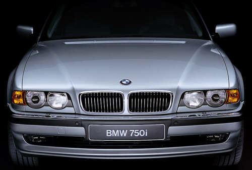 BMW 7er (E38), Vorderansicht nach dem Facelift, Modell 1999