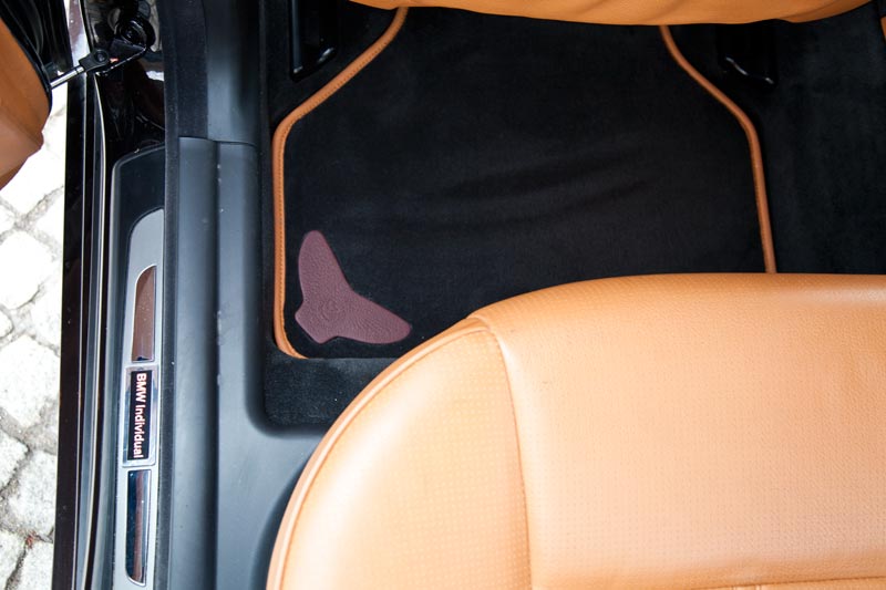 Individualisierte Fumatte mit dem von Gnter Geier entworfenen Geier-Symbol.