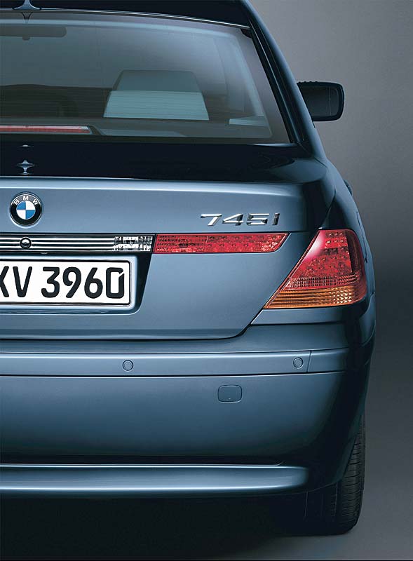 BMW 7er, Modell E65 (bis 4.2005)