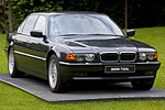 zweite 7er-Generation mit V12-Motor, die E38-Modellreihe: BMW 750iL mit 326 PS