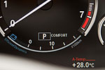 Der Econmeter des BMW 760Li geht nur noch bis 20 Liter Verbrauch; dafür gibt es nun einen EfficientDynamics Bereich