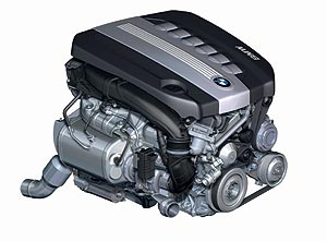BMW 6-Zylinder-Dieselmotor mit Aluminium-Kurbelgehäuse und 1800 bar Piezo-Einspritzung 
