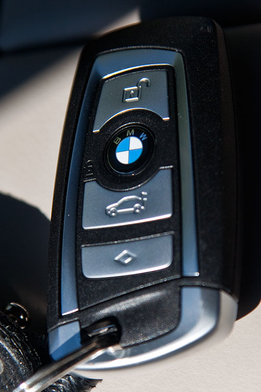 BMW ActiveHybrid 7: per Fernbedieung lsst sich die Standklimatisierung aktivieren