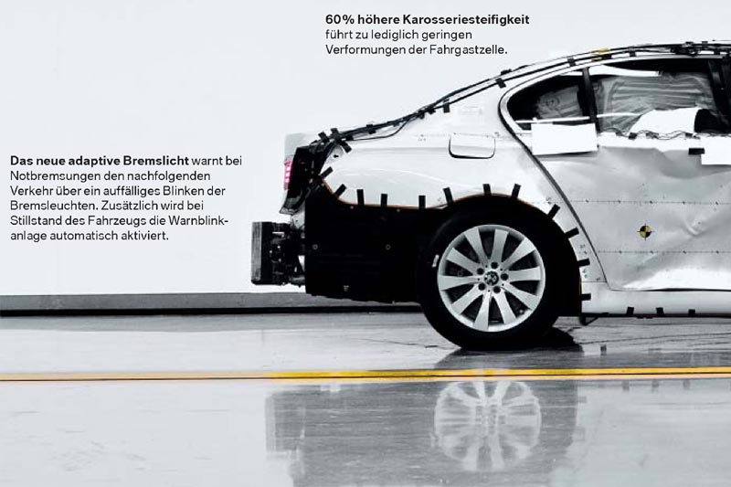 So sieht der 7er-BMW nach einem Seitenaufprall von 50 km/h aus
