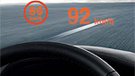 Head-Up-Display im 7er-BMW zeigt die zulässige Höchstgeschwindigkeit an