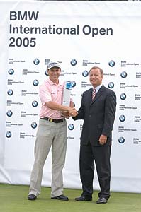 Gewinner David Howell (links) mit Stefan Krause