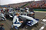 Nick Heidfeld beim Boxenstopp in Budapest/Ungarn