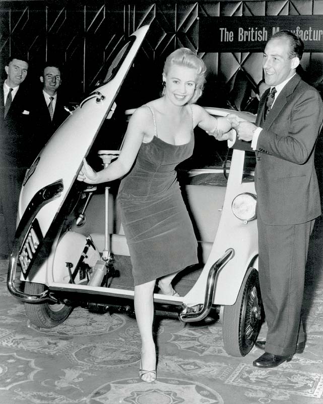 Sterling Moss und die BMW Isetta