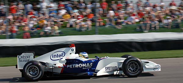 Nick Heidfeld beim F1-Qualifying in Indianapolis/USA