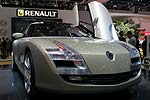 Renault Conceptcar Altica, dank verstellbarer Abrisskante mit besserer Luftstromfhrung ab 130 km/h