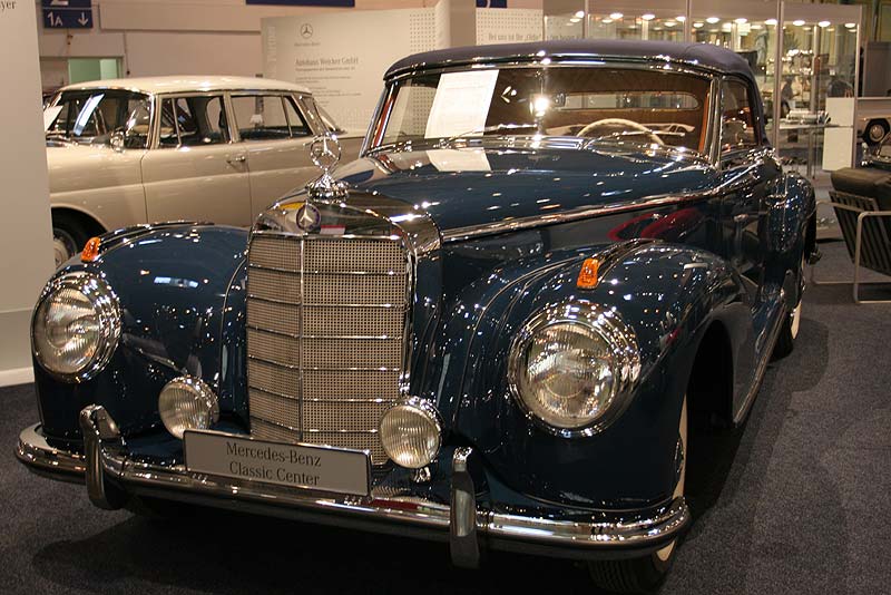 Mercedes Klassiker auf der Techno Classica 2006