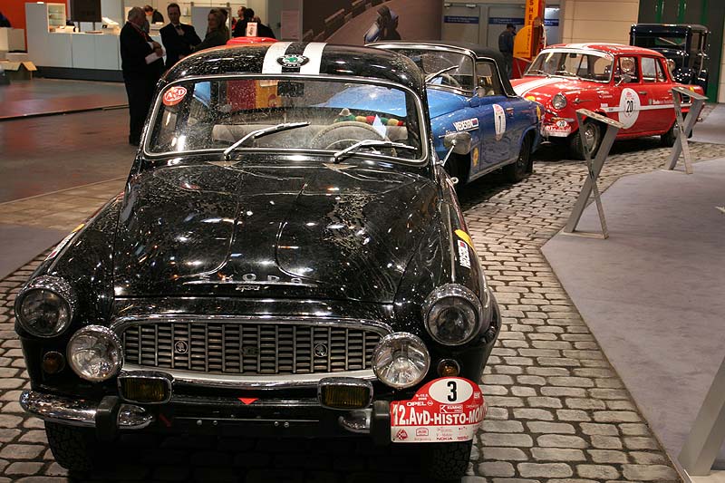 Skoda Messestand auf der Techno Classica 2006