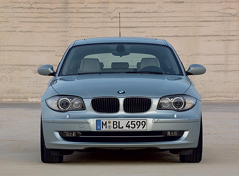 Foto: BMW 1er (Facelift-Modell E81) als 3-Türer (vergrößert)