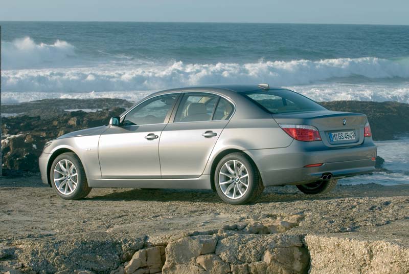 BMW 530i (Modell E60, Facelift) on location