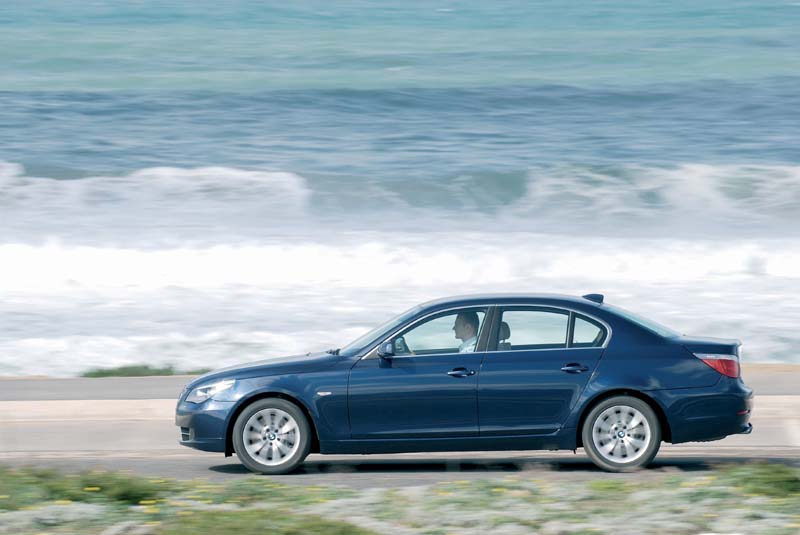 BMW 530i (Modell E60, Facelift) on location