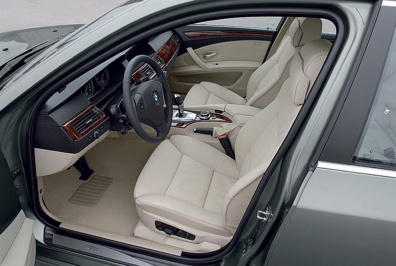 BMW 5er Limousine, Faceliftmodell E60