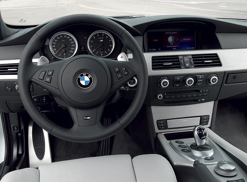 Bmw 530d E60. Officieel: facelift BMW