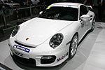 Porsche 911 GT 2, 3.6 Liter-Boxer-Motor, 530 PS, 0-100 km/h in 3,7 Sek., vmax 329 km/h