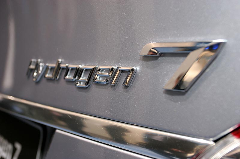 Typschild am BMW Hydrogen7
